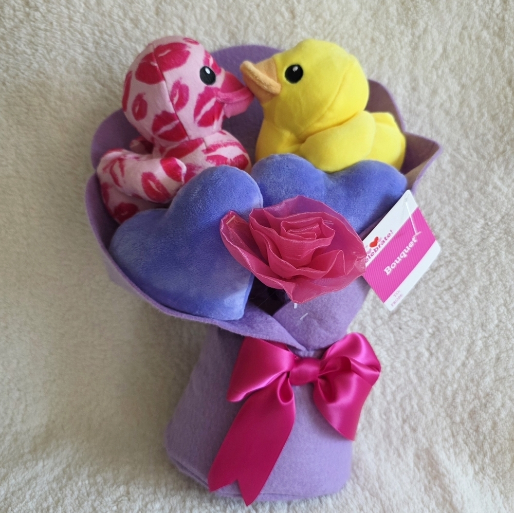 New Way to Celebrate 2026 Valentine's Day Ducks Exclusive 14-Inch Plush Bouquet